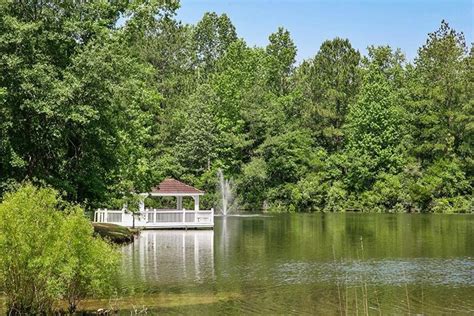 Inverness Lakes Mobile Homes