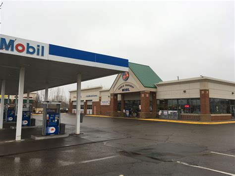 Noble Parkway Mobil Station