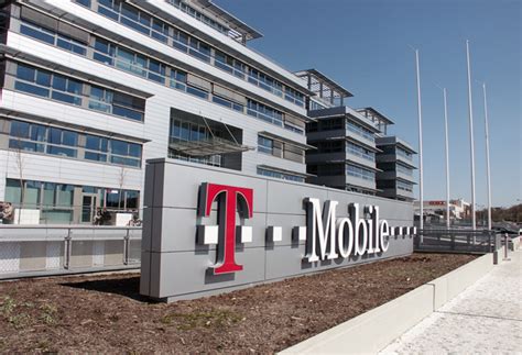 T Mobile Sues Chinese Phone Company Huawei Tech News Linus Tech Tips T Mobile Sues Chinese Phone Company Huawei Tech News Linus Tech Tips