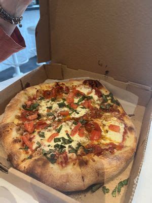 The Insider 11 Photos 518 Dauphin St Mobile Alabama Pizza The Insider 11 Photos 518 Dauphin St Mobile Alabama Pizza